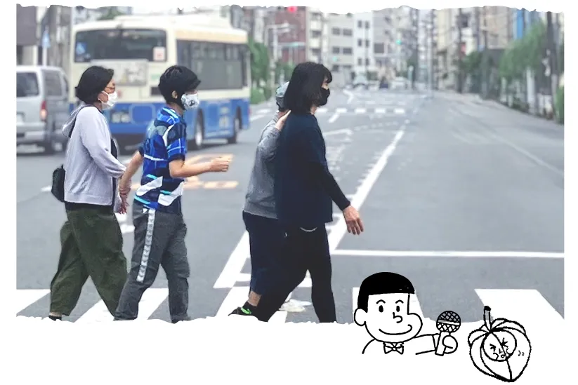 ほおずきで働いている職員の写真