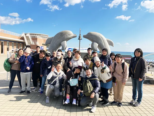 グループホームのお出かけの様子：集合写真